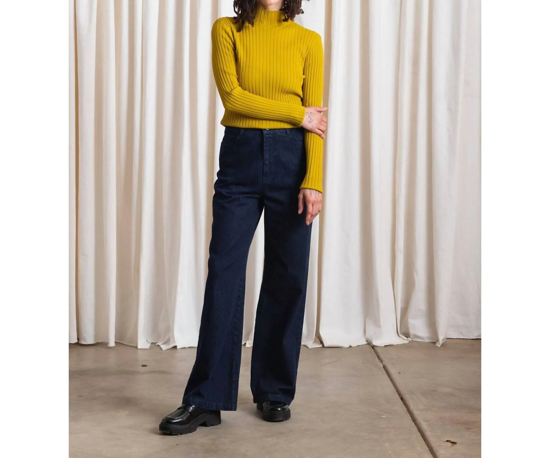 Ali Golden - Ribbed Mock Neck Sweater