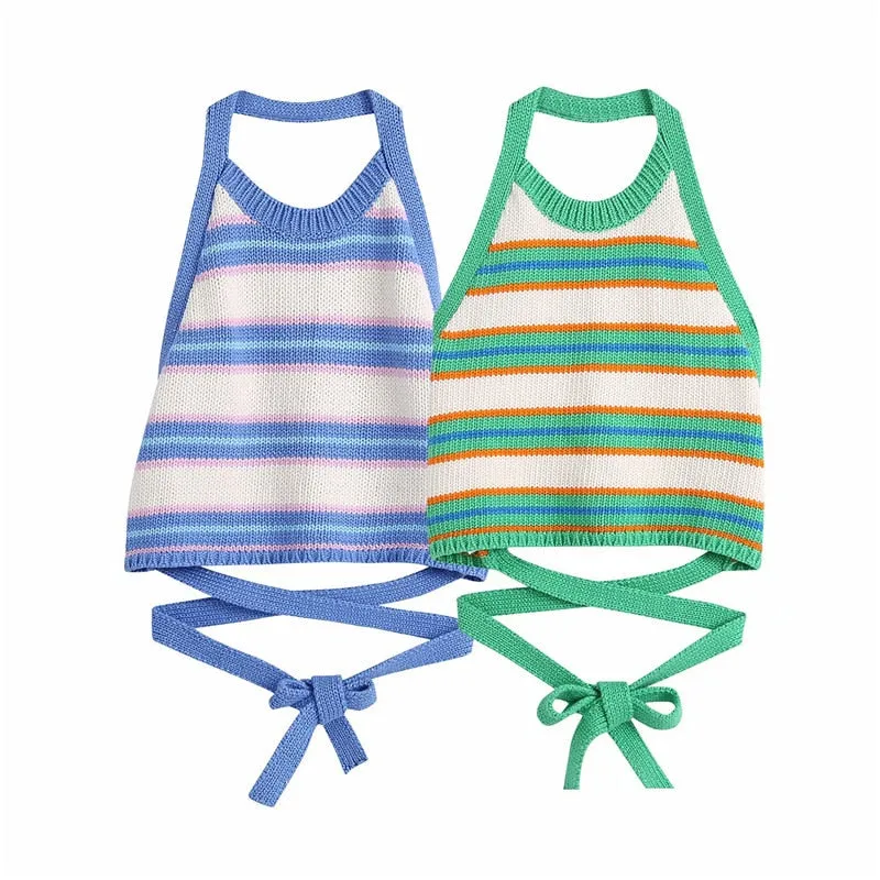 CROP TOP WITH STRAPS