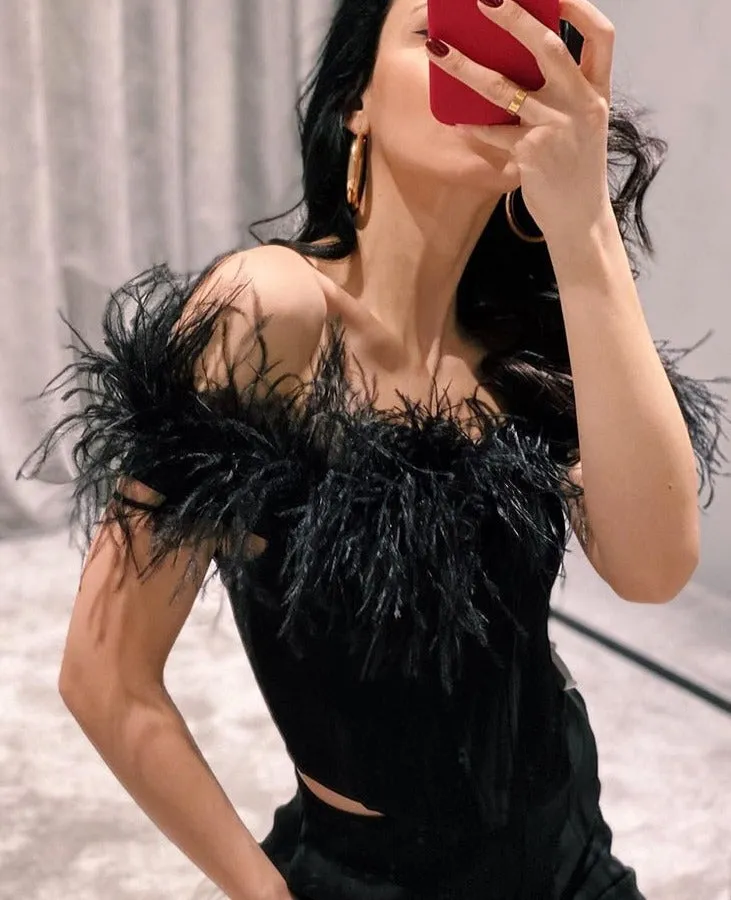 FEATHER CROP TOP